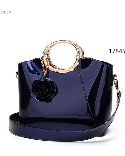 ثيماء | حقيبة اليد والكتف اللامعة