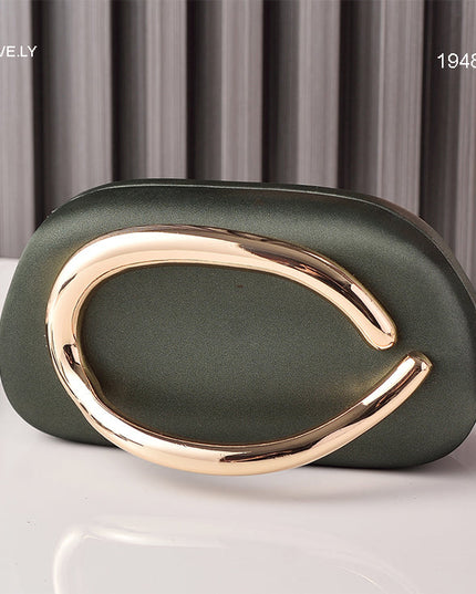 سيري | حقيبة السهرة الترندي