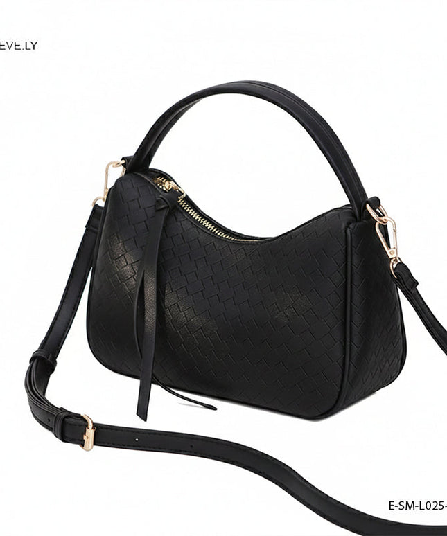 سيلا | حقيبة كتف جلد منسوج